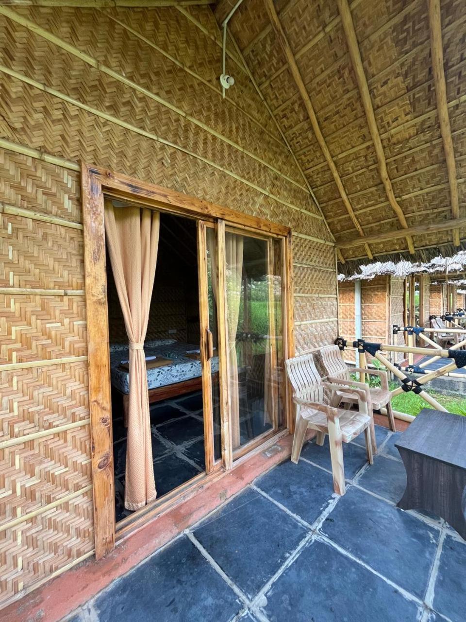 ホテル Hampi Rasta Cafe エクステリア 写真